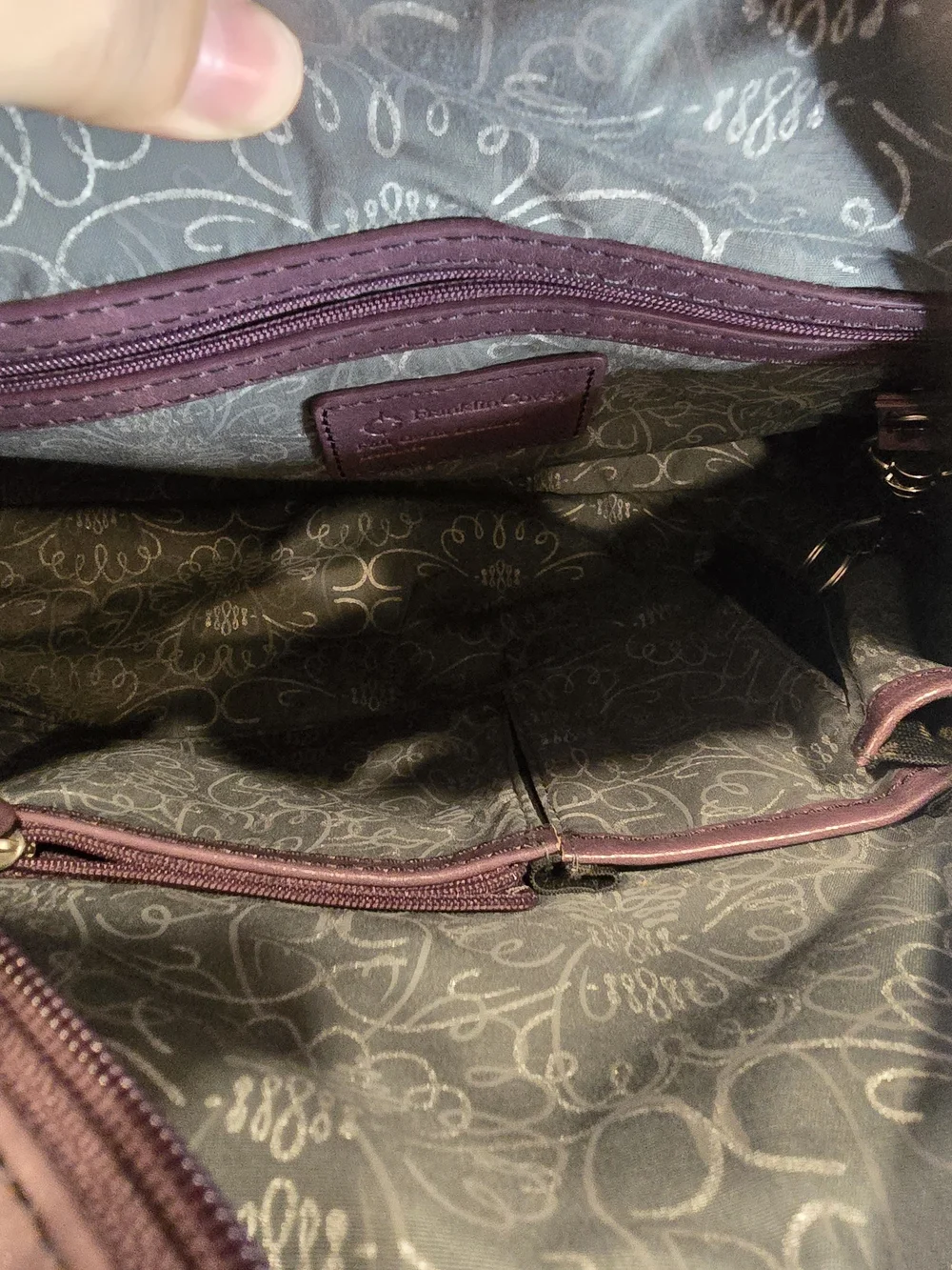 Franklin Covey Vintage Plum Full Grain Leather Shoulder Bag